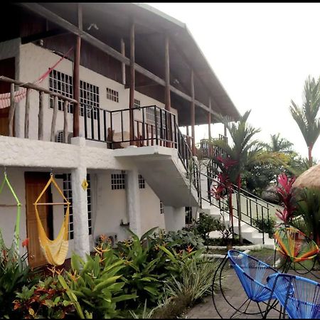 Casa Geraldo Bed and Breakfast Manuel Antonio Exteriör bild