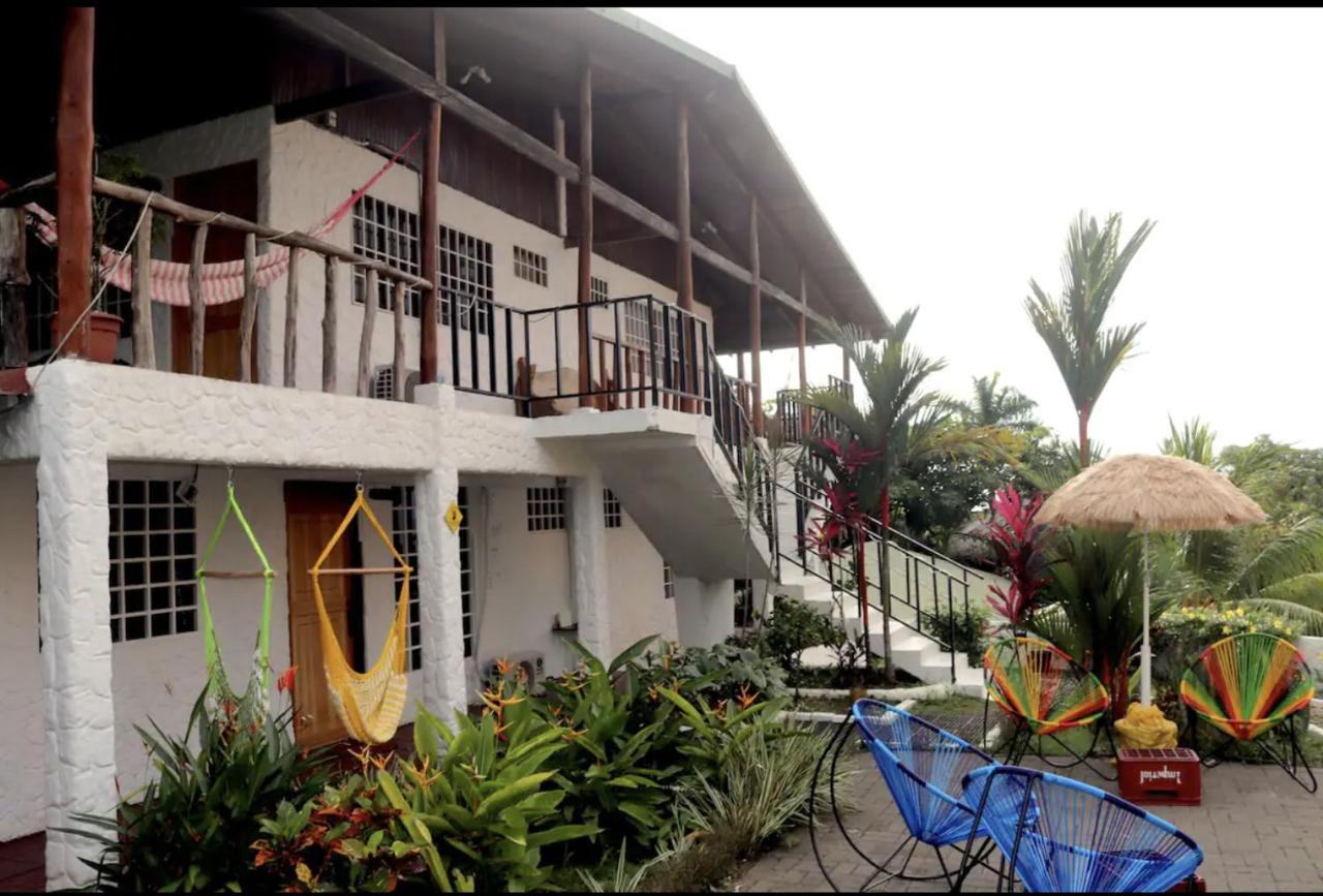 Casa Geraldo Bed and Breakfast Manuel Antonio Exteriör bild